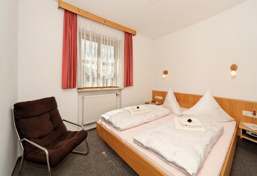 Landhaus Maria Bed&Breakfast Hotel Regen Szoba fotó