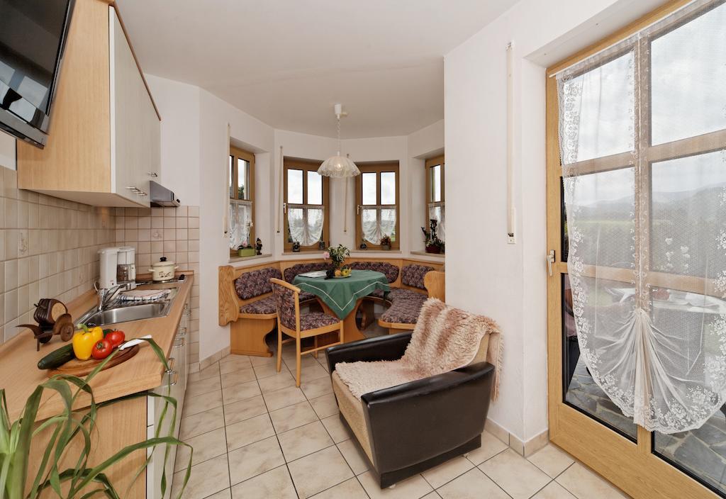 Landhaus Maria Bed&Breakfast Hotel Regen Szoba fotó