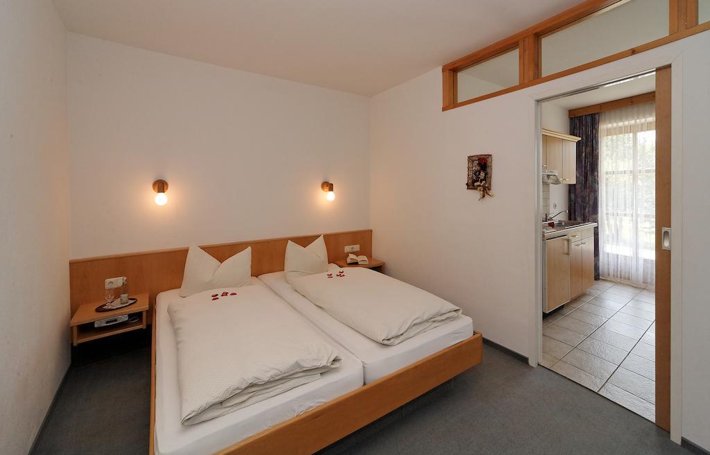 Landhaus Maria Bed&Breakfast Hotel Regen Szoba fotó